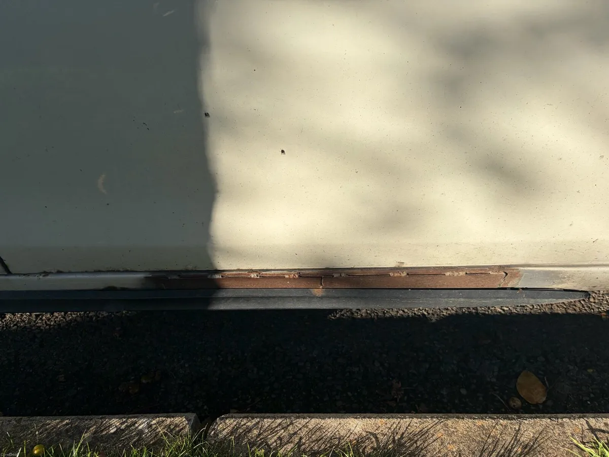 Image 5 of 5