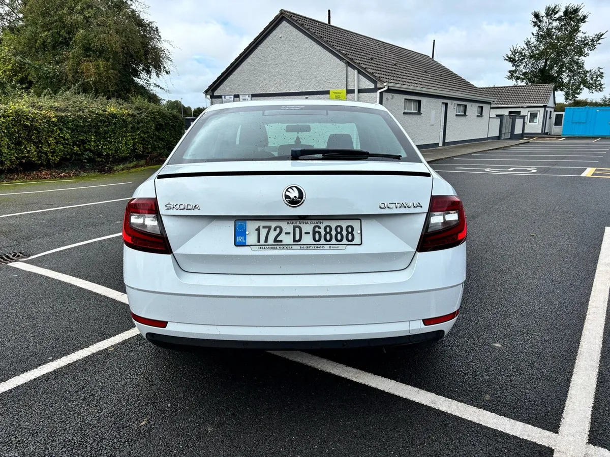 Image 4 of 11
