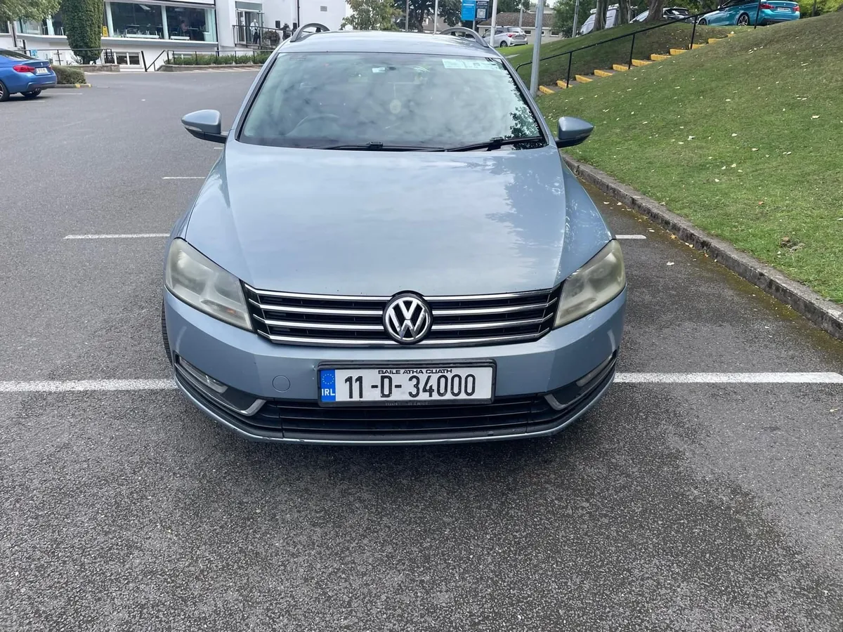 Image 2 of 8