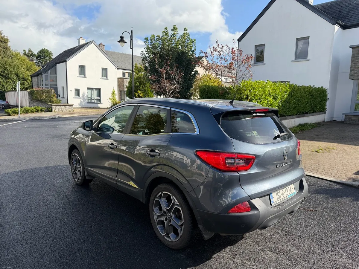 Image 4 of 9