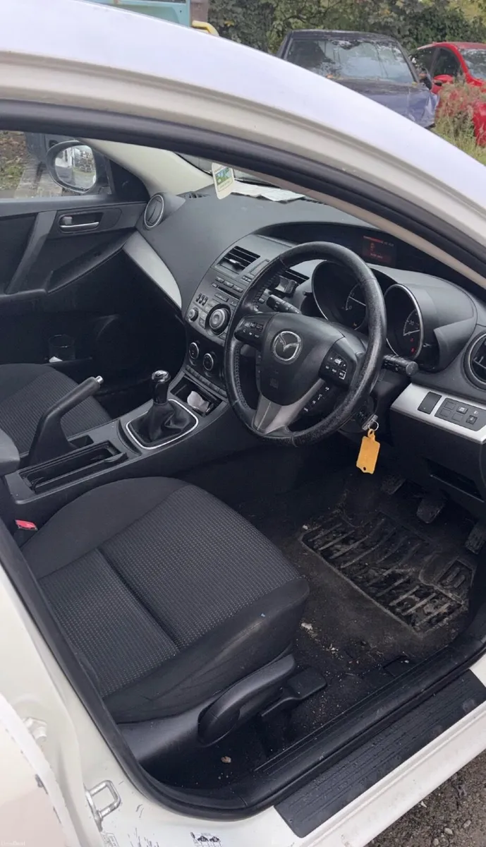 Image 4 of 5