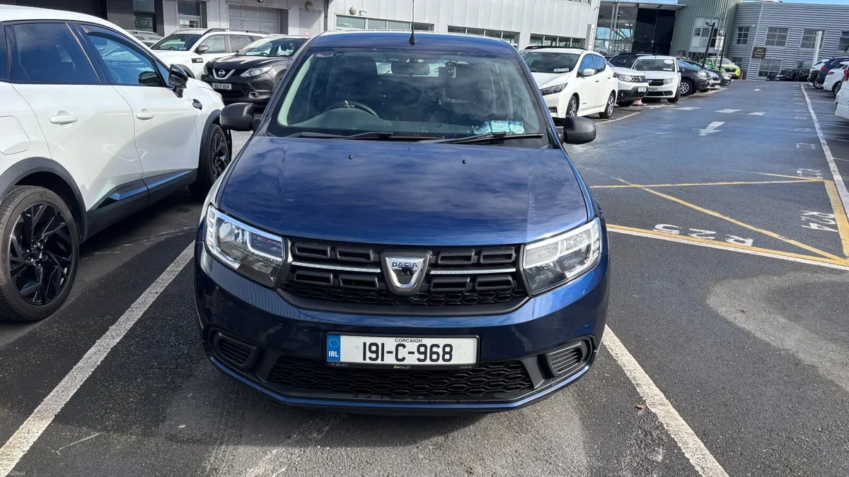 Image 2 of 20