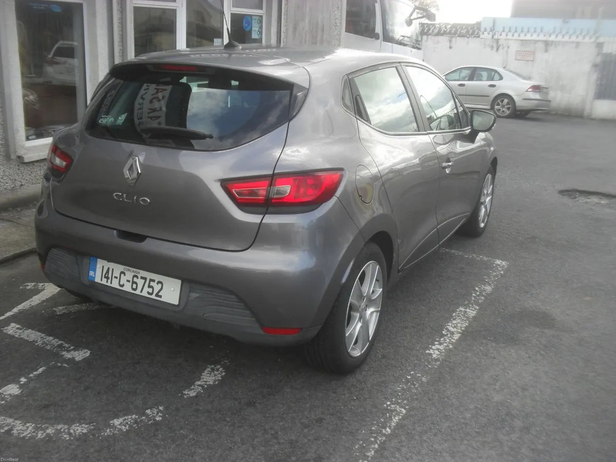 Image 4 of 8