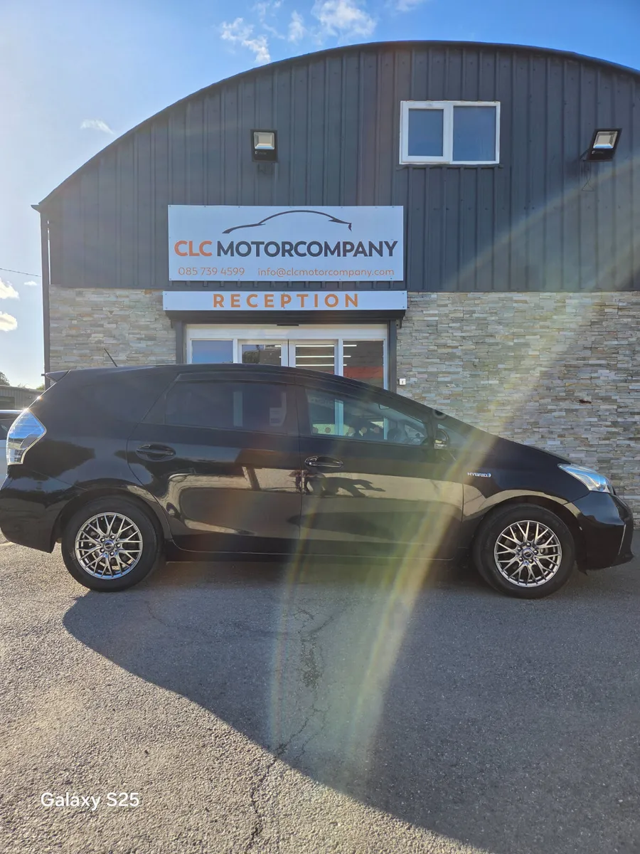 Image 3 of 23