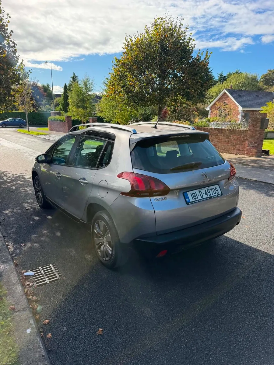 Image 2 of 8