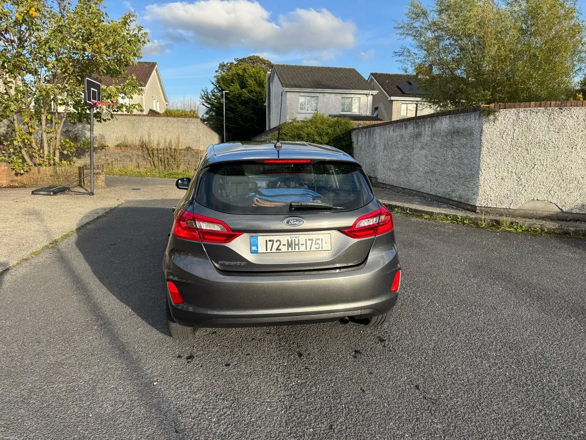Image 4 of 11