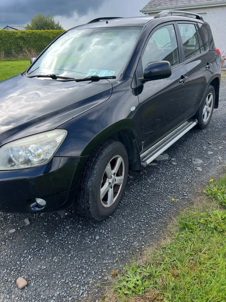 Image 2 of 10