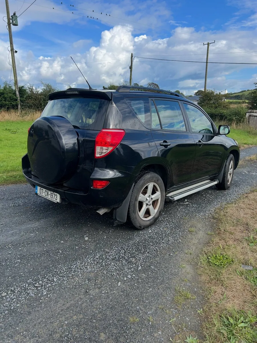 Image 4 of 10