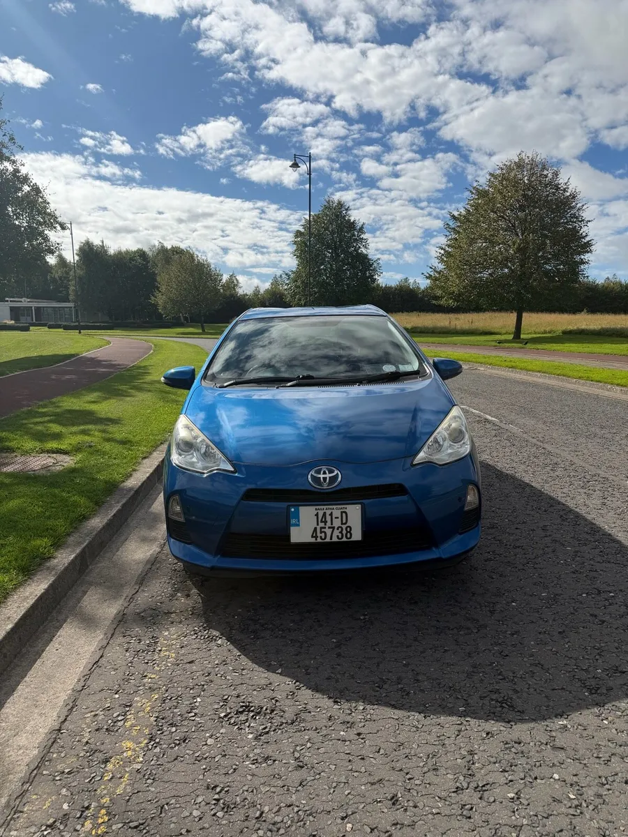 Image 3 of 10