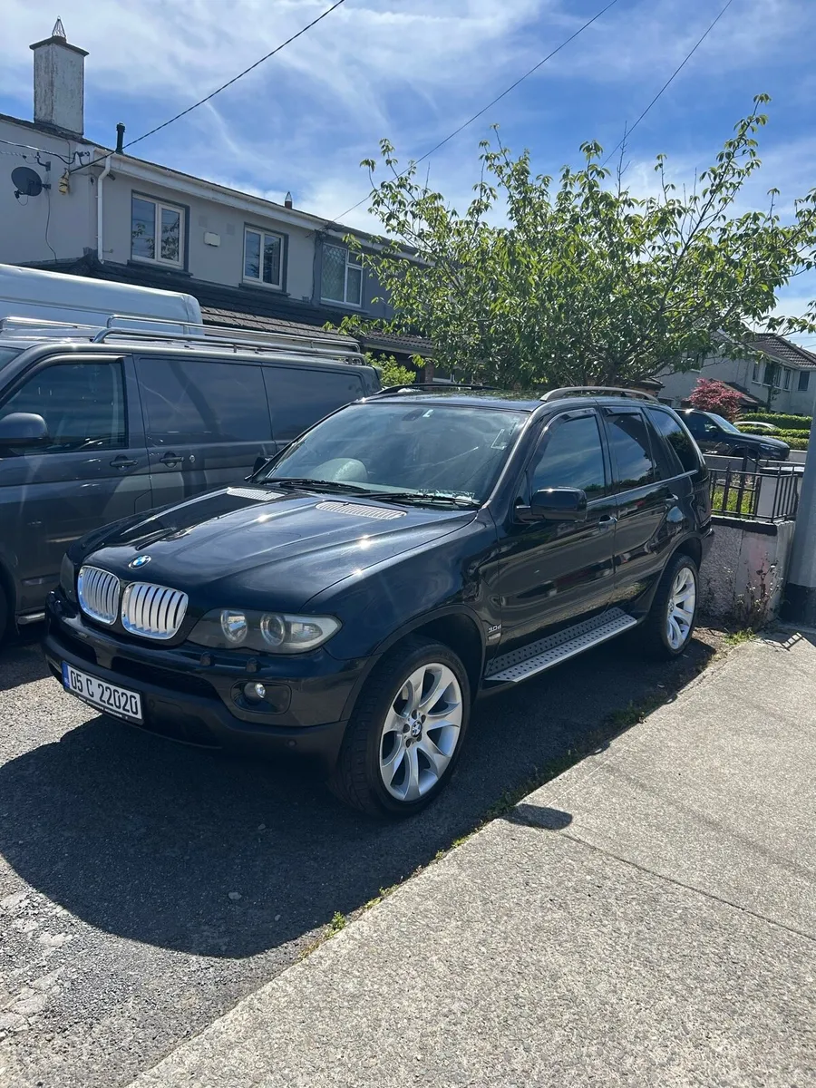 Image 3 of 10
