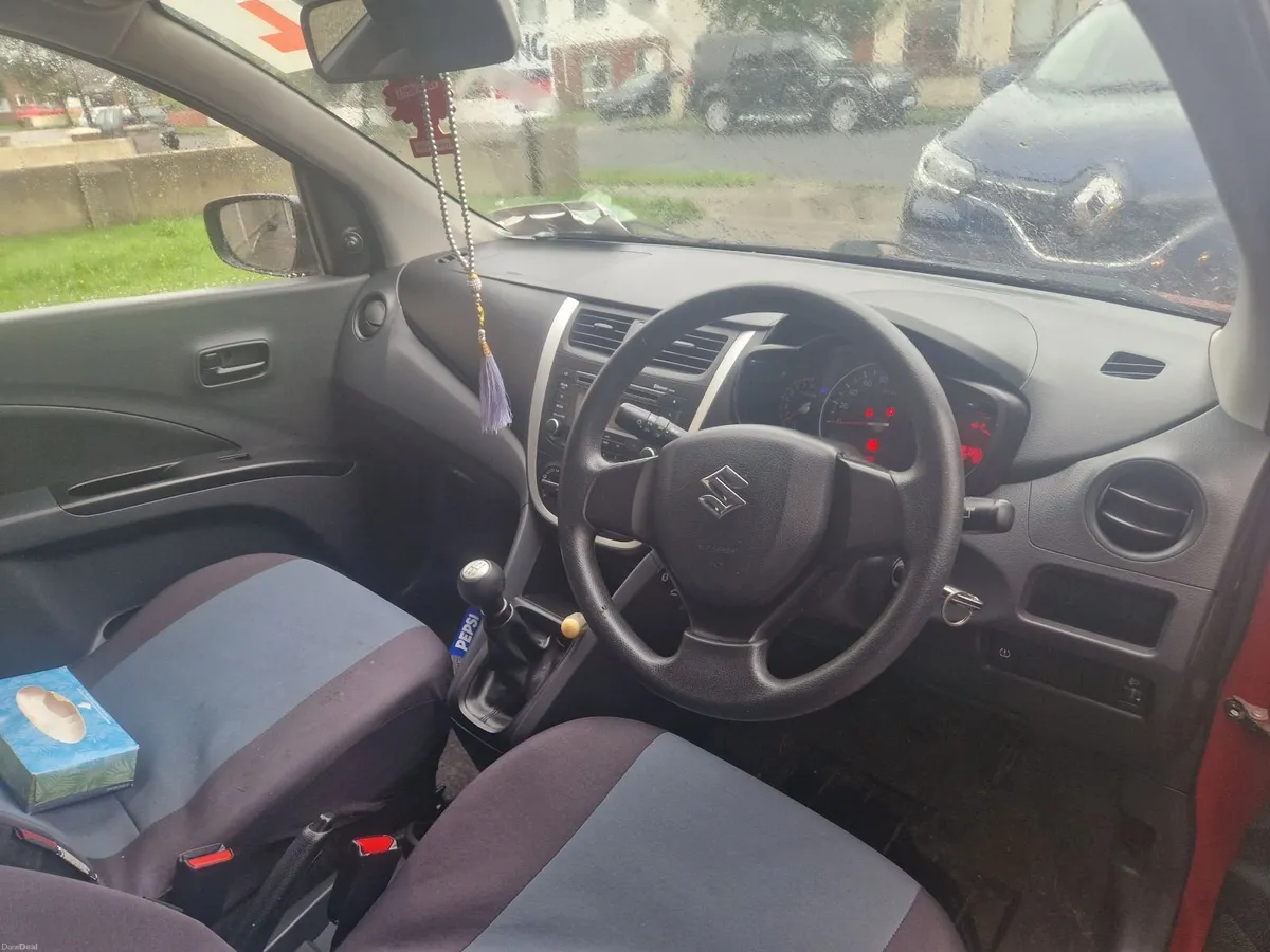 Image 4 of 6
