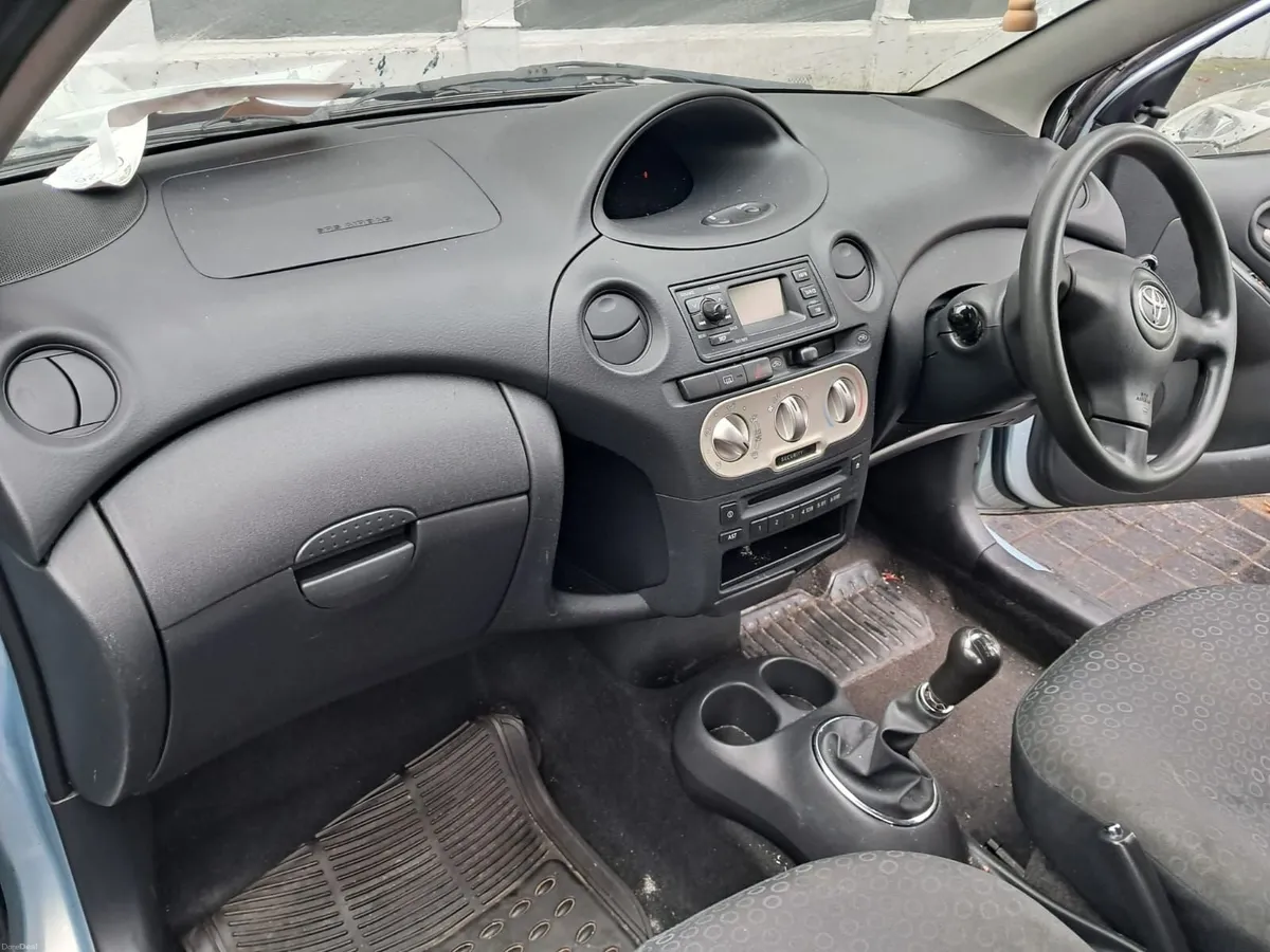 Image 2 of 8