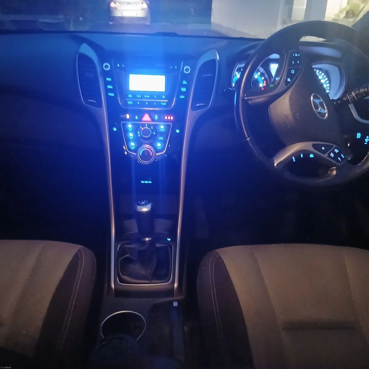 Image 4 of 6