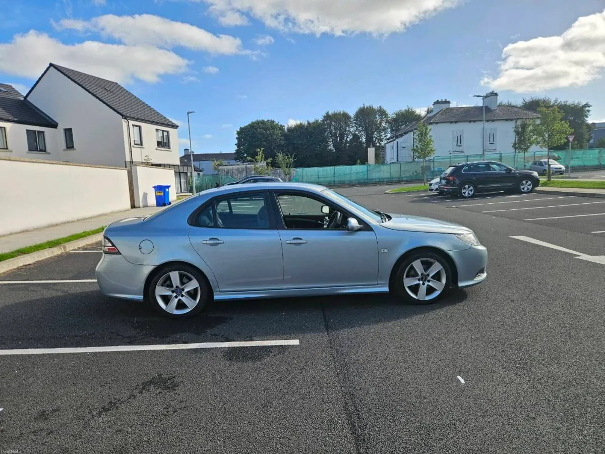 Image 4 of 5