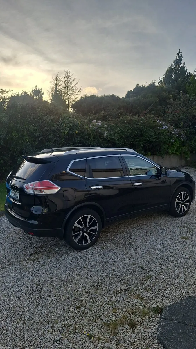 Image 2 of 9