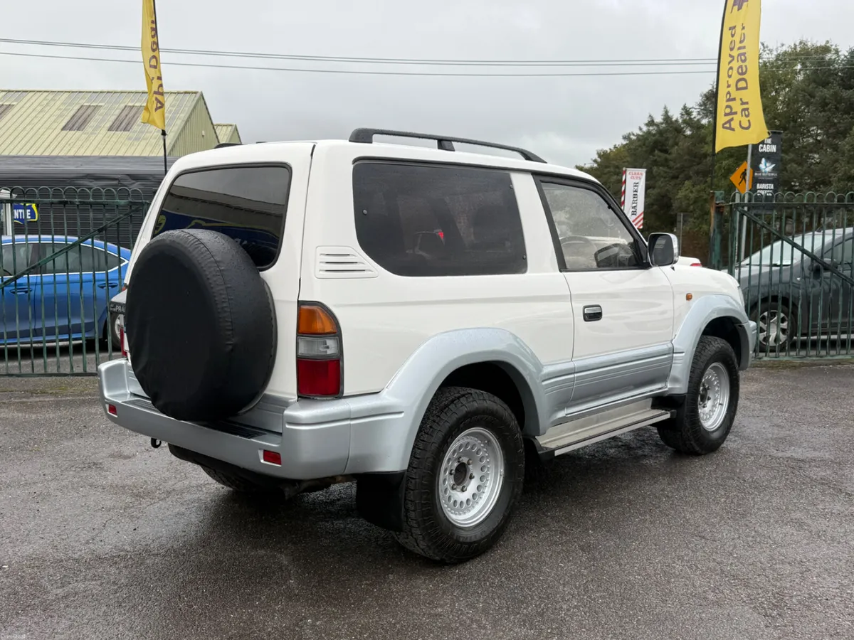 Image 6 of 19