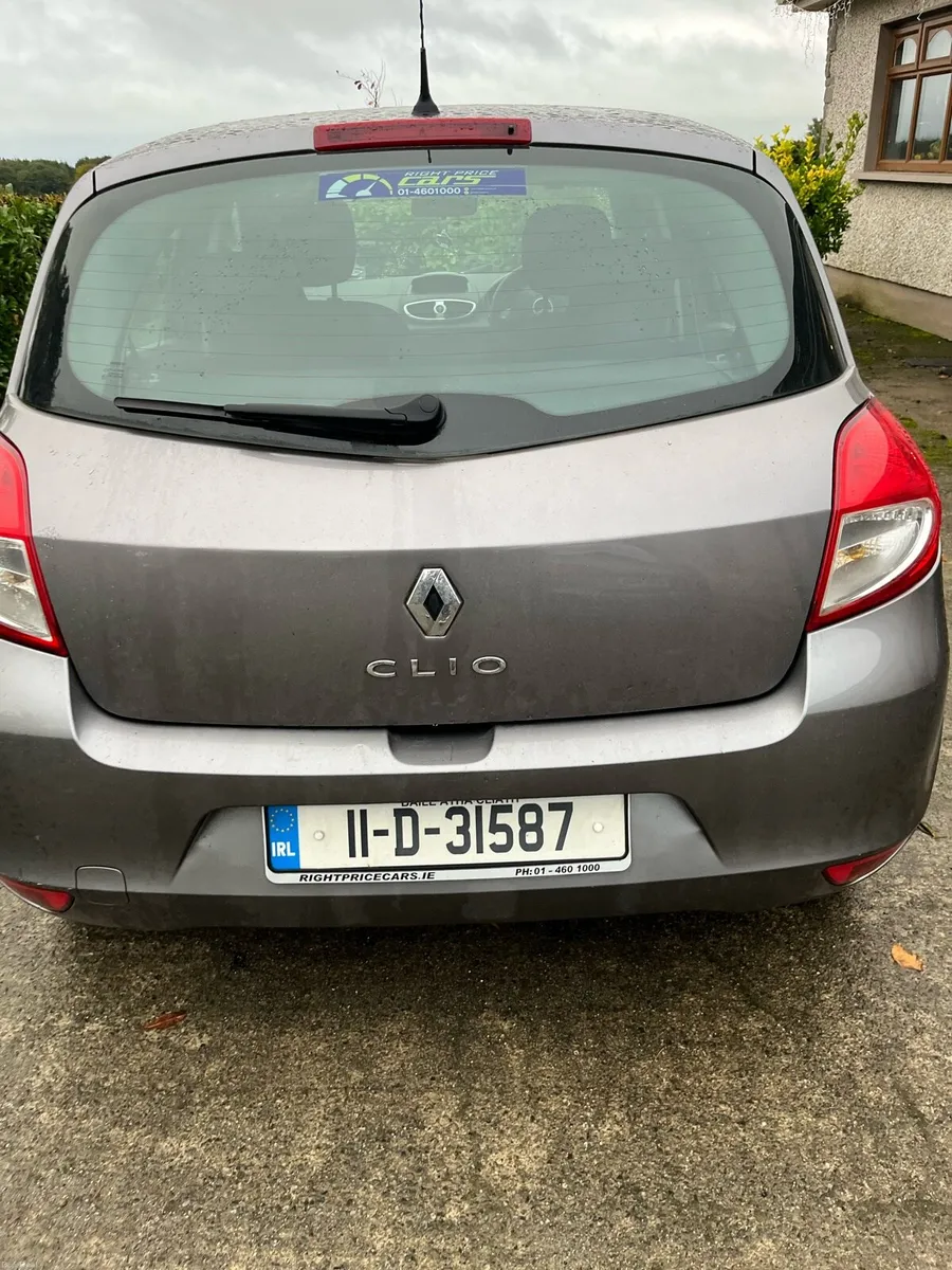 Image 2 of 10