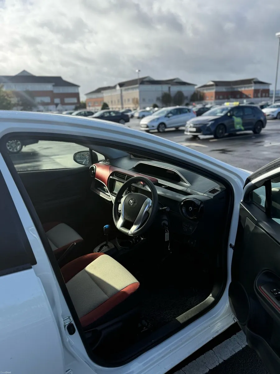 Image 6 of 10