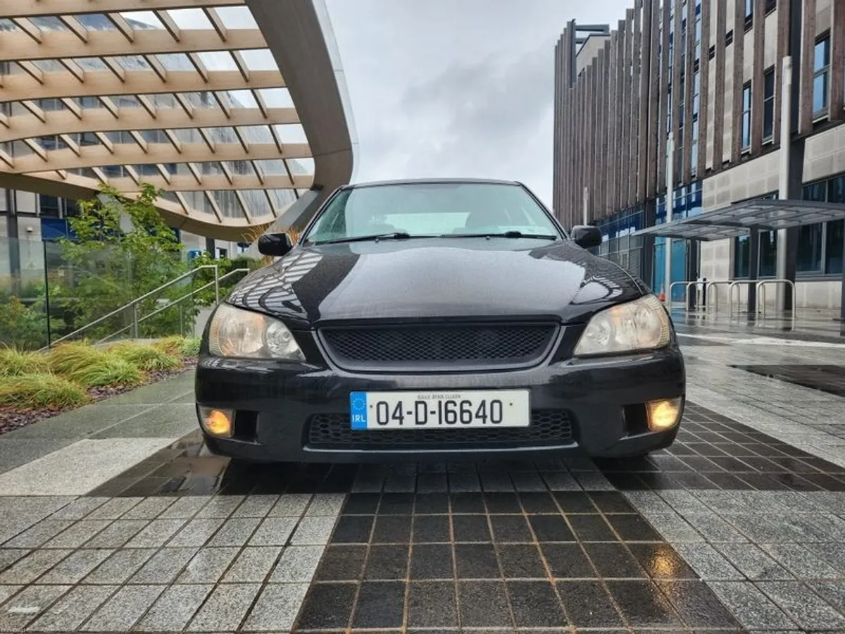 Image 2 of 9