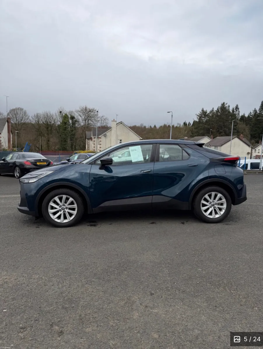 Image 4 of 15