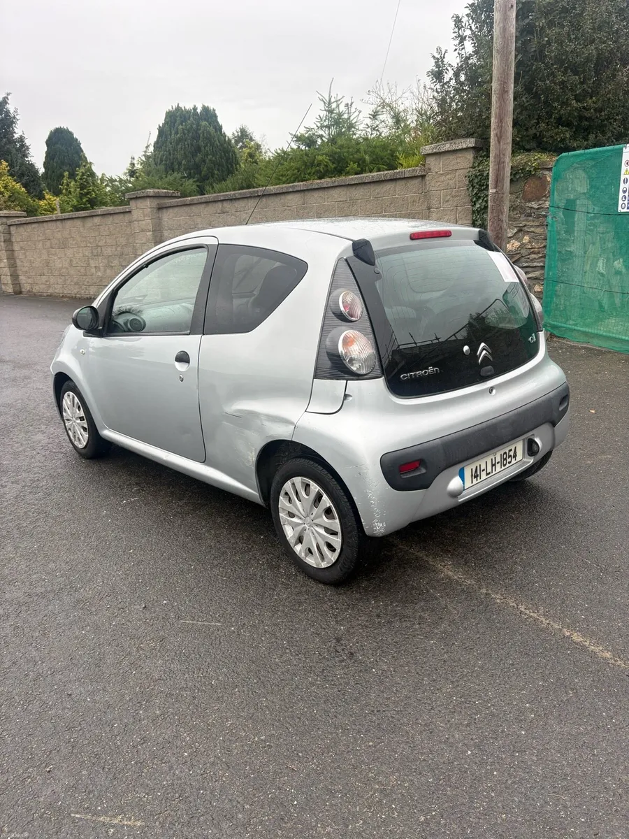 Image 4 of 6