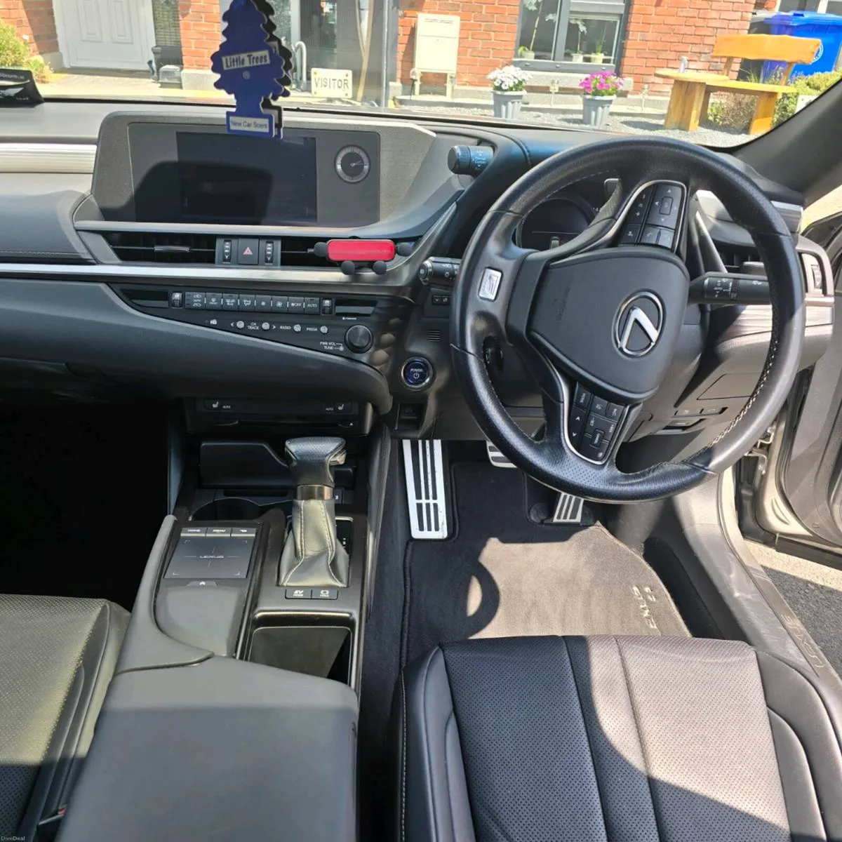 Image 4 of 10