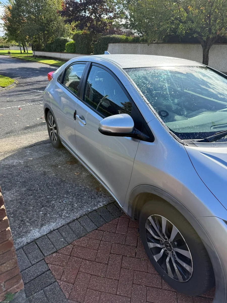 Image 2 of 8