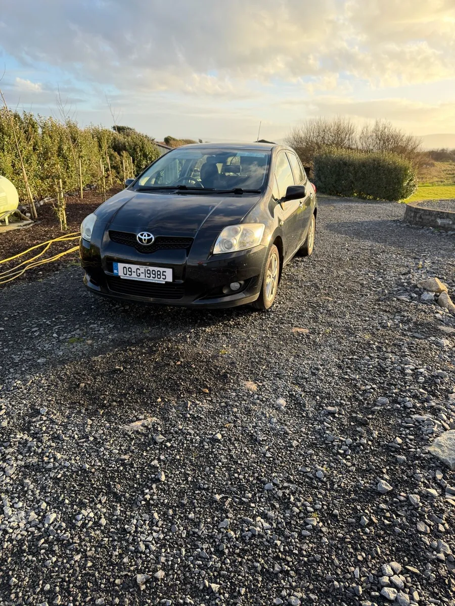 Image 3 of 6