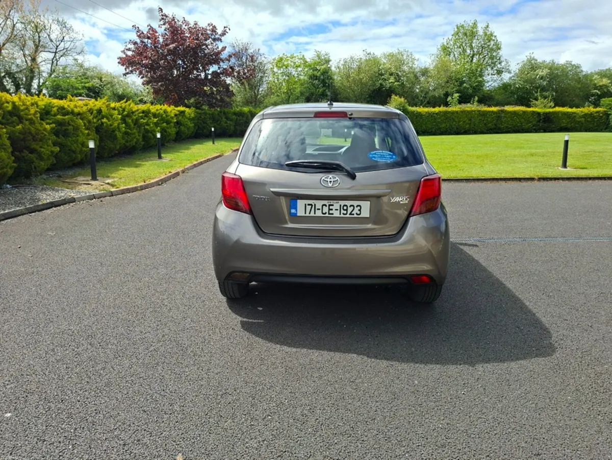 Image 4 of 21