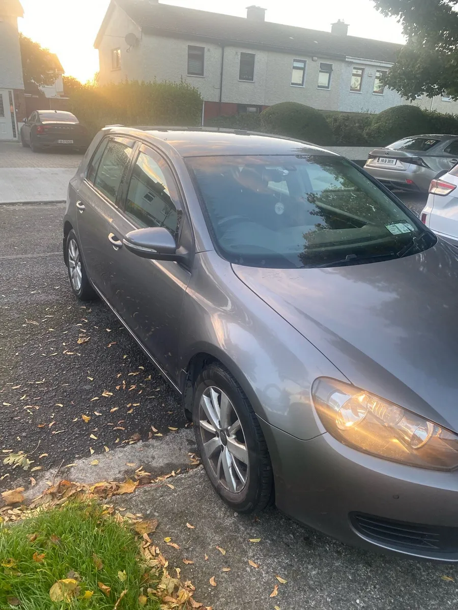 Image 2 of 10