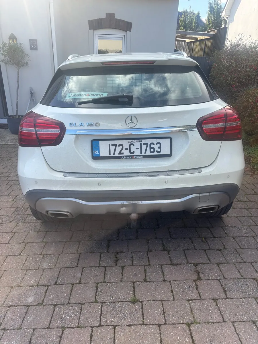 Image 3 of 4