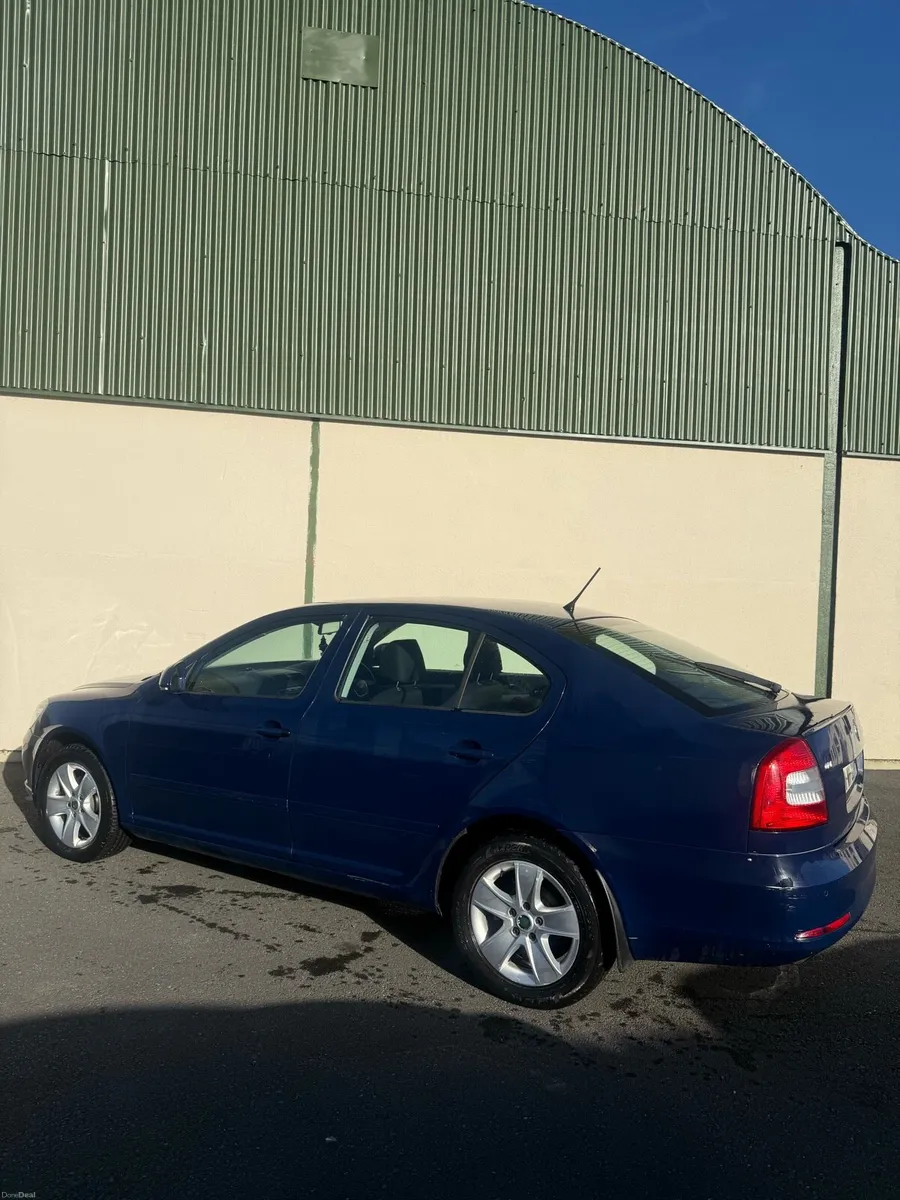 Image 4 of 10