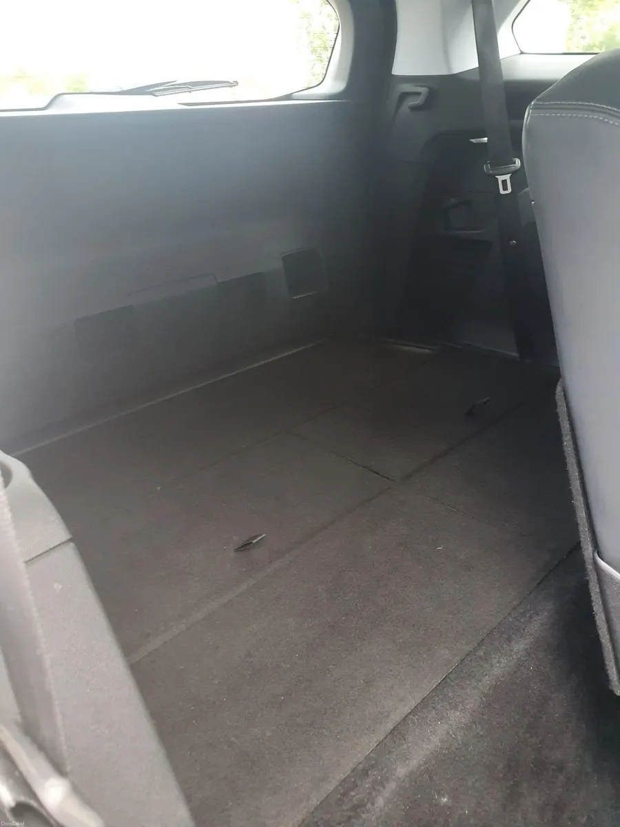 Image 4 of 17