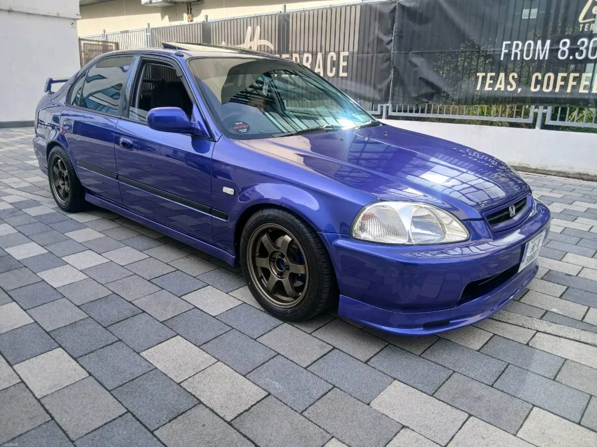 Image 1 of 10