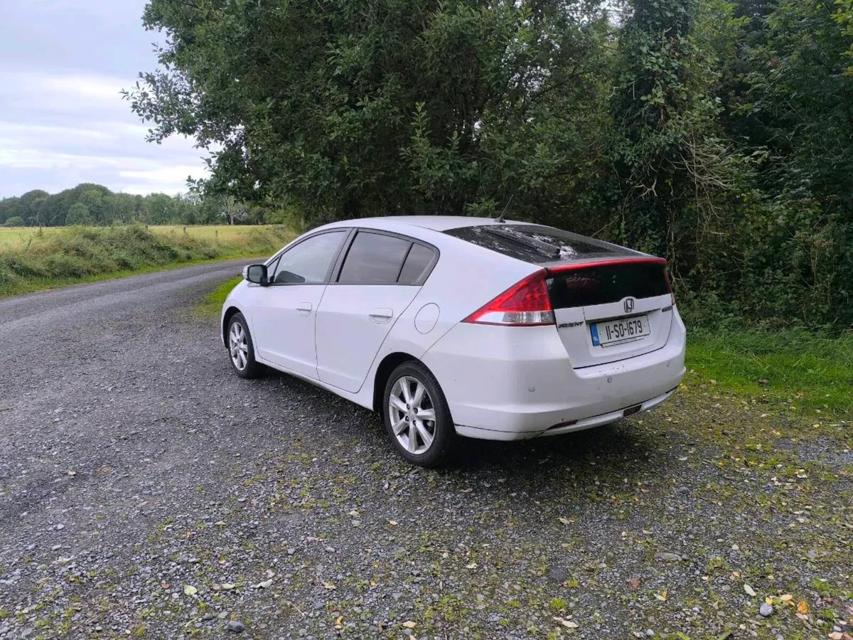 Image 4 of 4