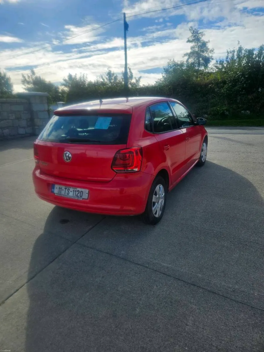 Image 4 of 6