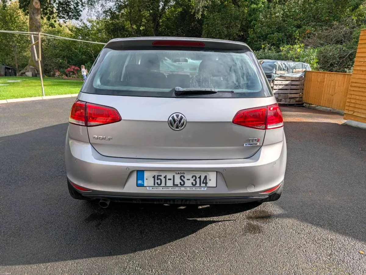 Image 4 of 12