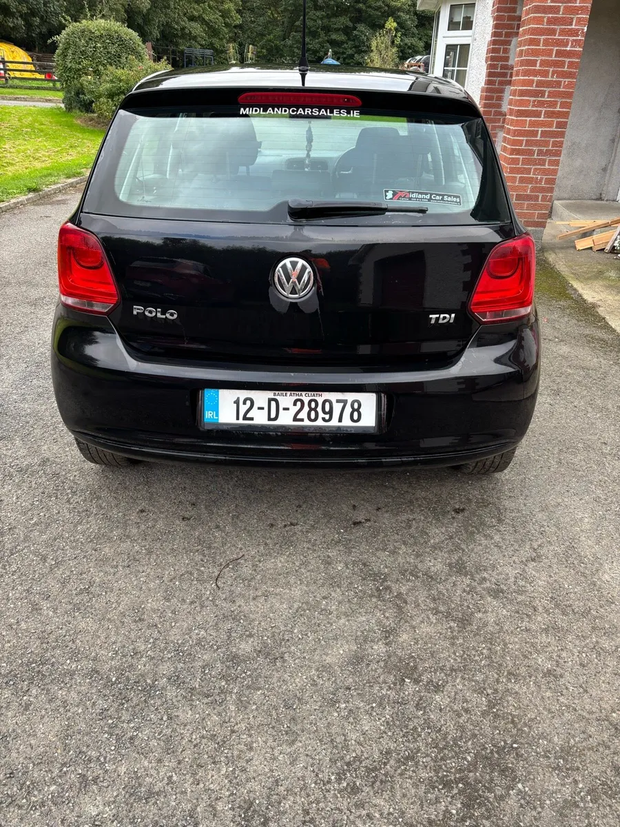 Image 4 of 9