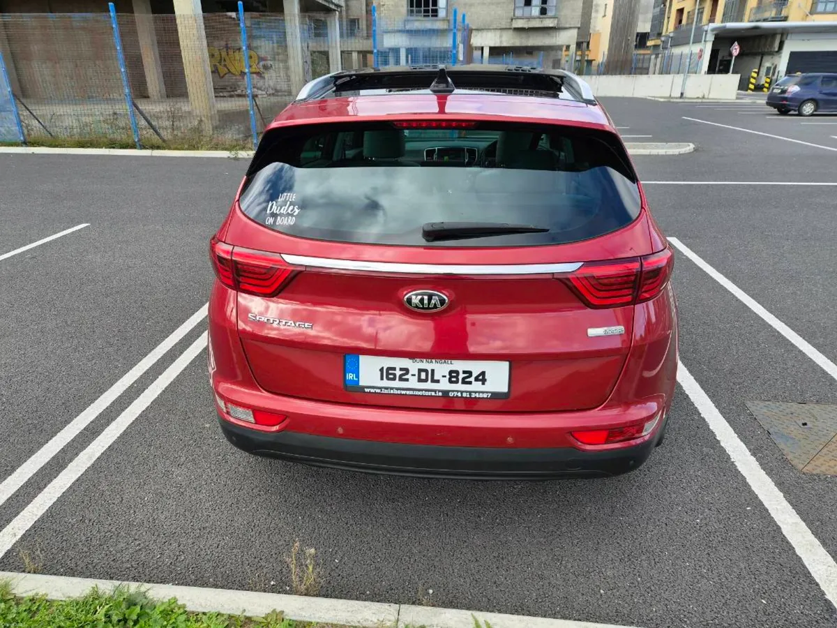 Image 4 of 10