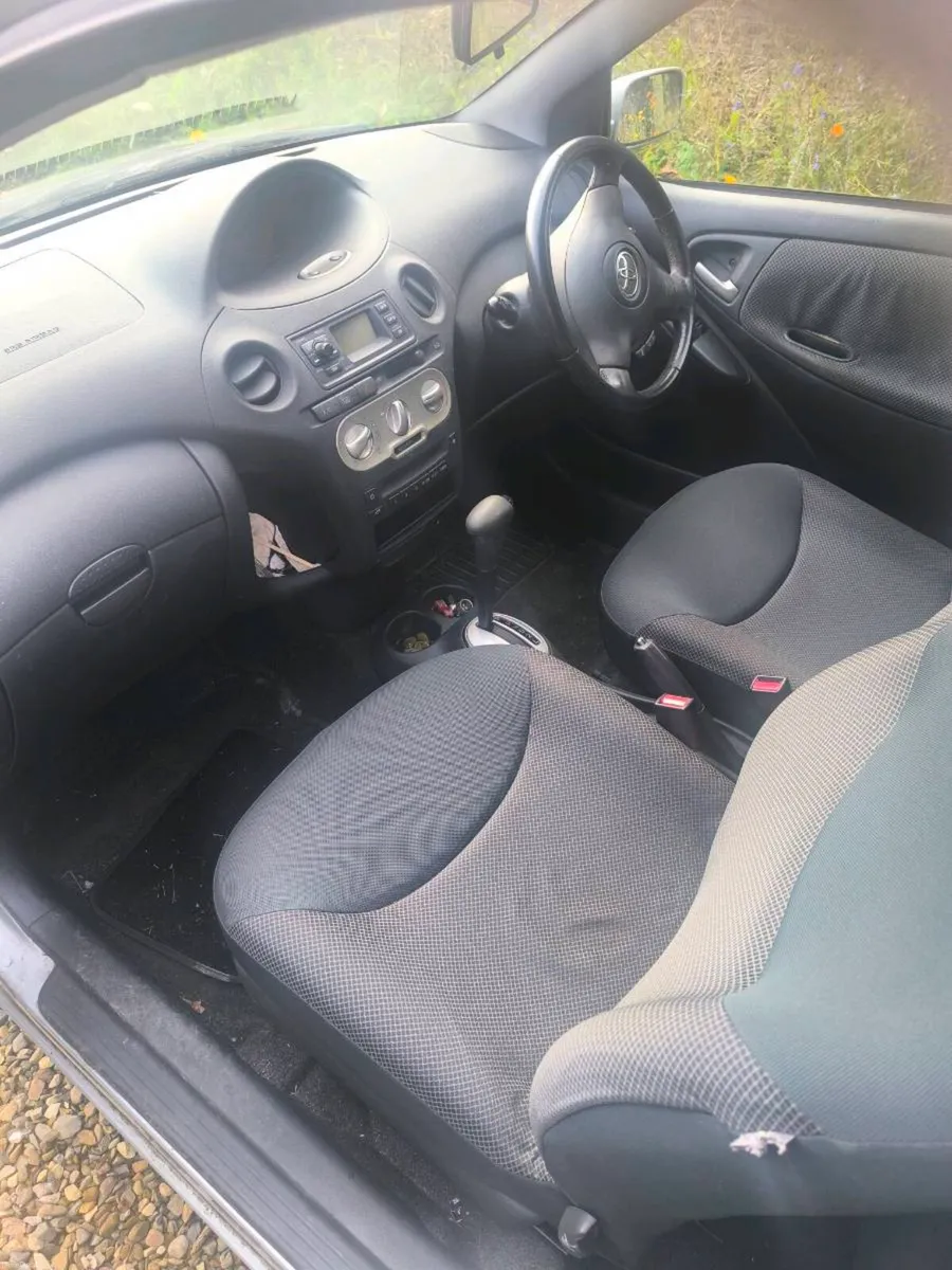 Image 2 of 6