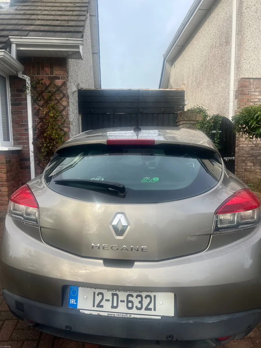 Image 2 of 15