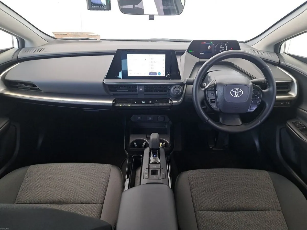Image 3 of 31