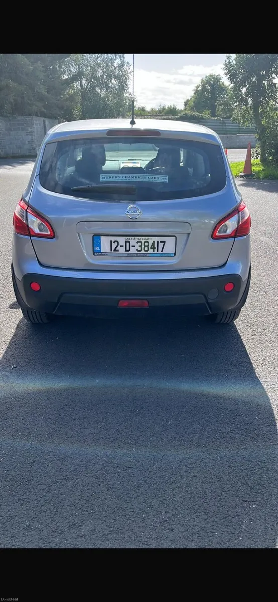 Image 4 of 6