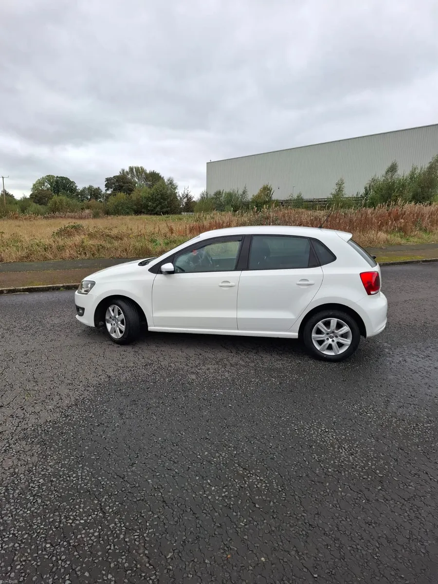 Image 2 of 14