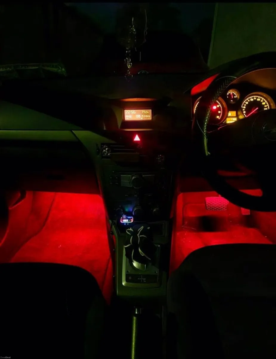Image 6 of 7