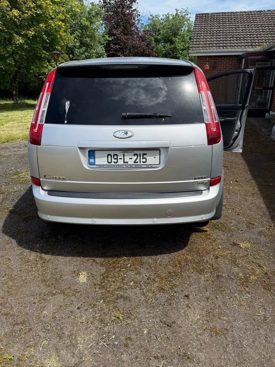 Image 4 of 8