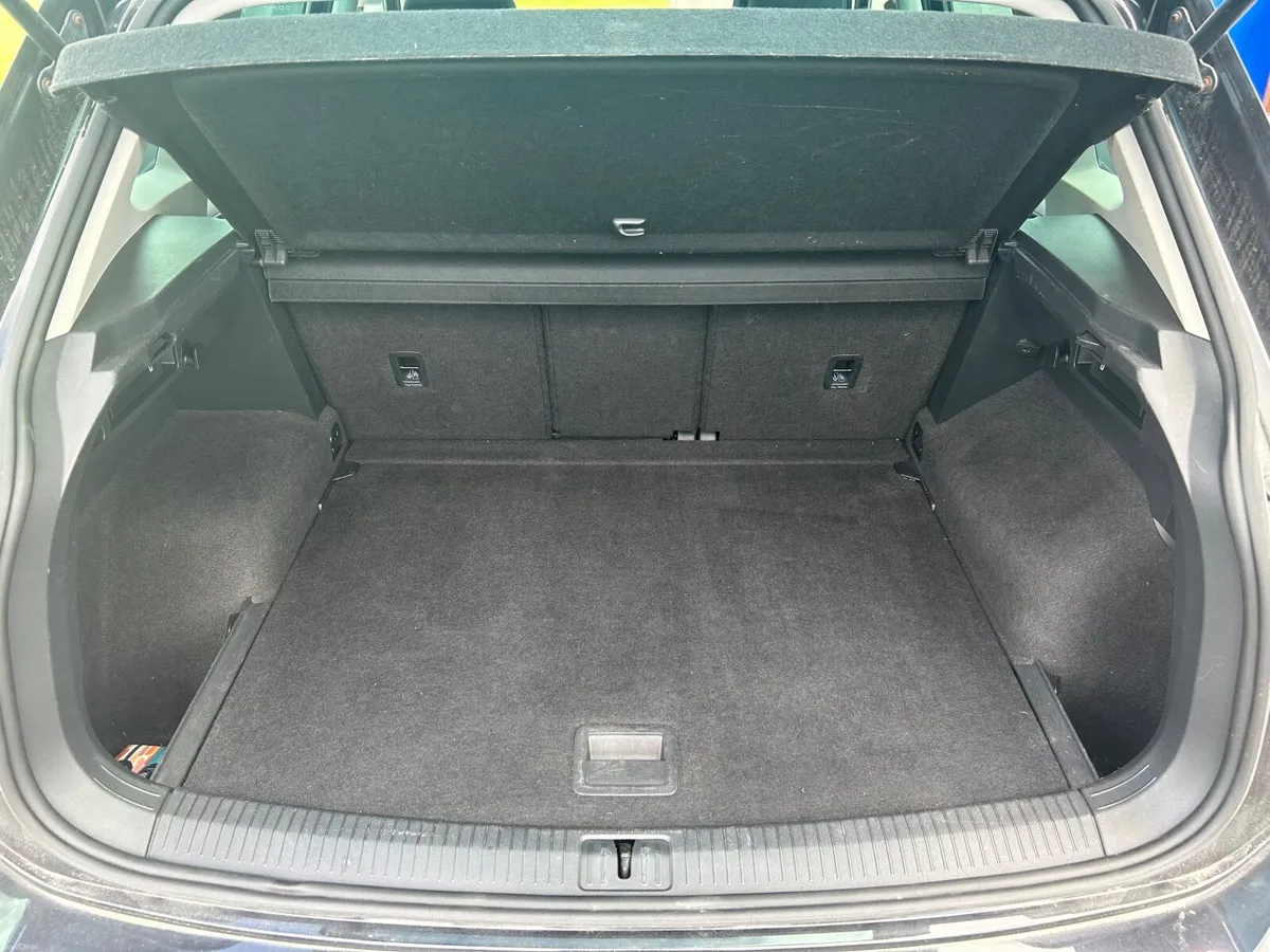 Image 4 of 6