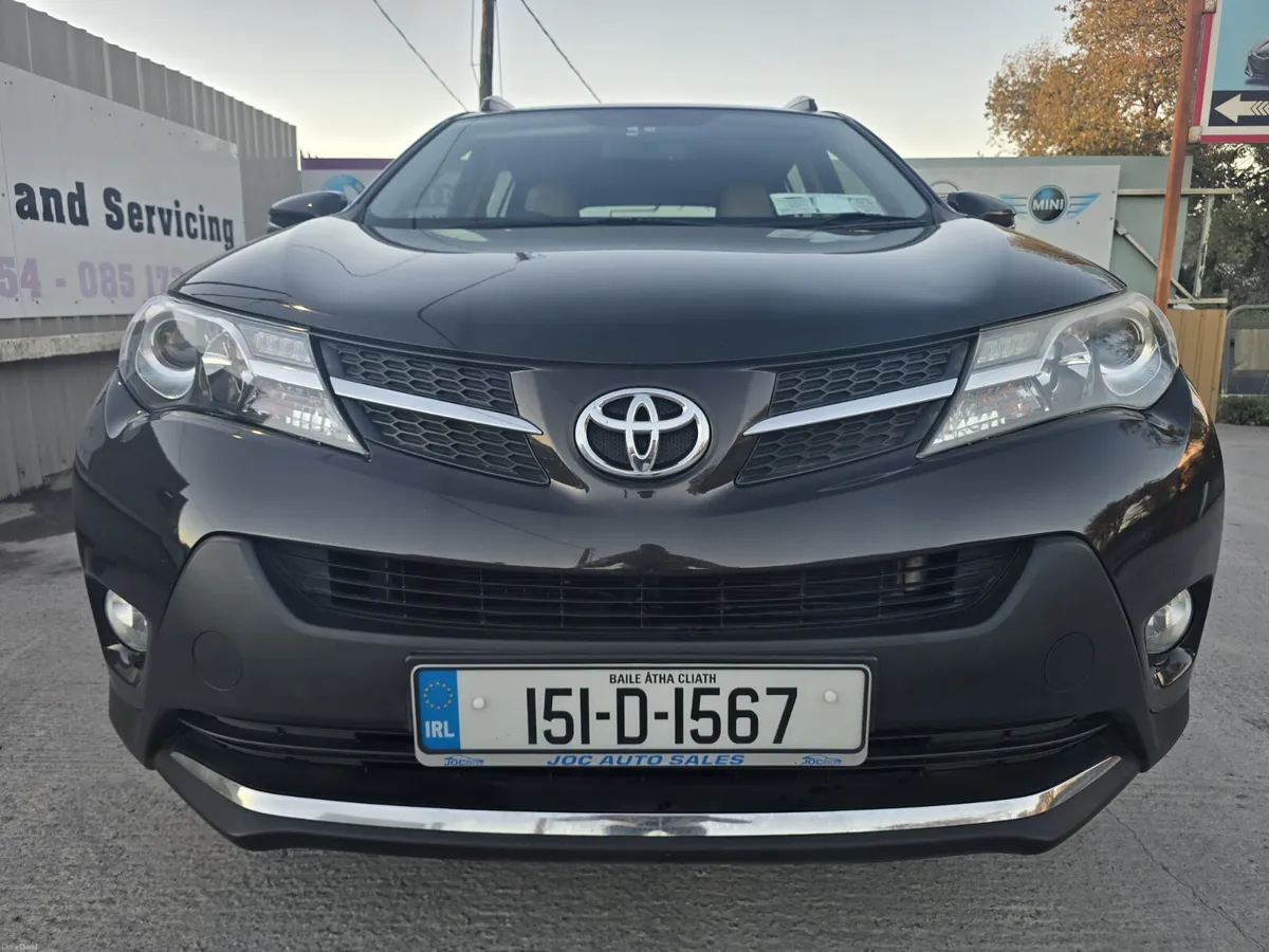 Image 3 of 23