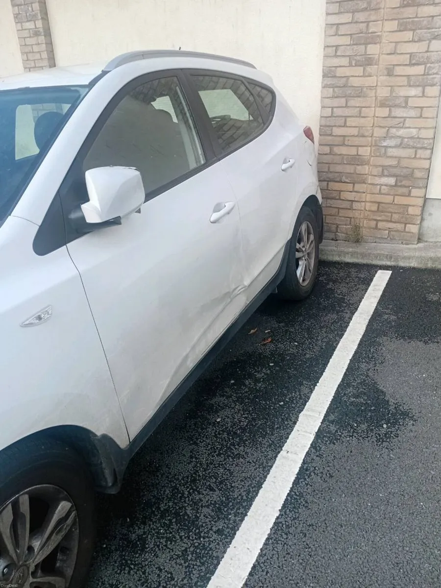 Image 3 of 5