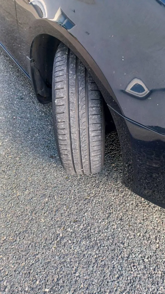 Image 2 of 6